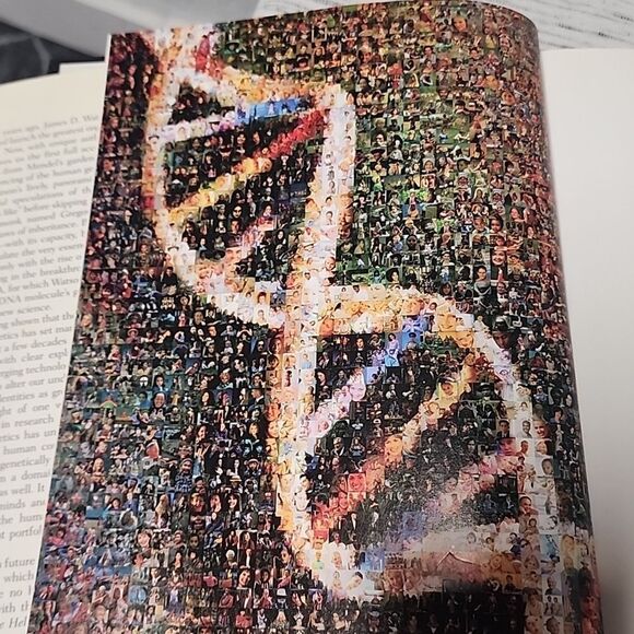 DNA: The Secret Of Life by James Watson; Andrew Berry...LENTICULAR Cover - Picture 4 of 7